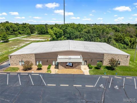 140 N Point Prairie Road Wentzville MO 63385