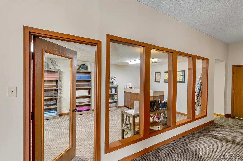 140 N Point Prairie Road