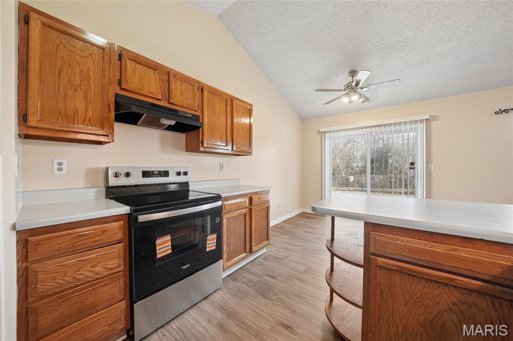 Boardwalk 6 Sec Of Mayer Wedgwood - Residential