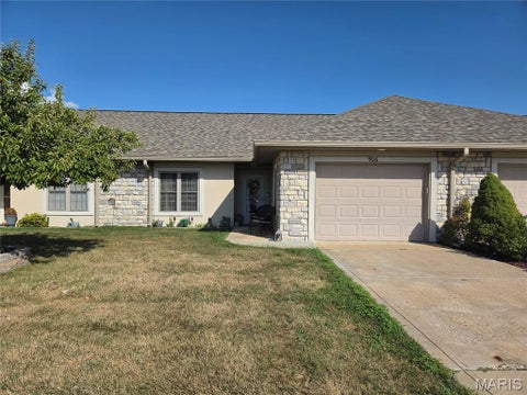 Photo of 906 Aspen Avenue, Warrenton, MO 63383 (MLS # 26059884)