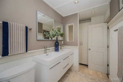Tiny photo for 410 N Newstead Avenue #11E, St Louis, MO 63108 (MLS # 26056033)