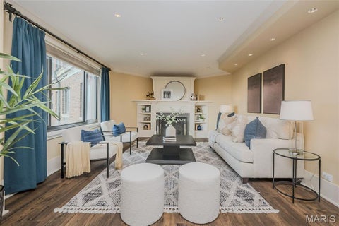 Tiny photo for 410 N Newstead Avenue #11E, St Louis, MO 63108 (MLS # 26056033)