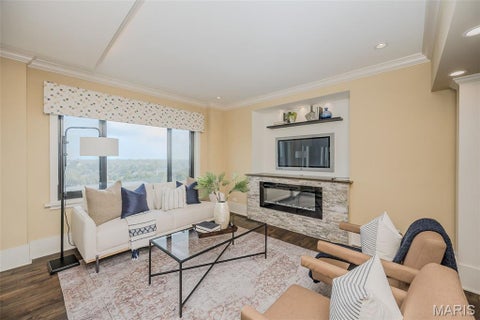 Tiny photo for 410 N Newstead Avenue #11E, St Louis, MO 63108 (MLS # 26056033)