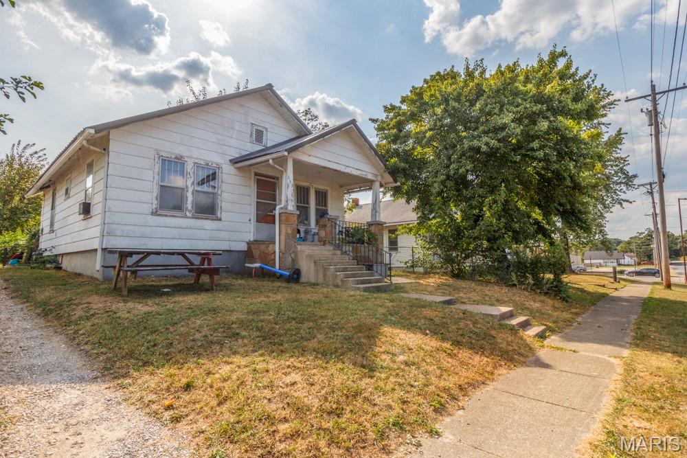 OAK HILL BLOCK - Commercial Sale