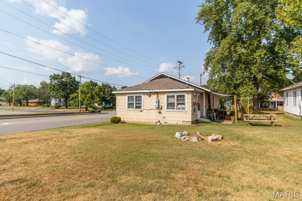 OAK HILL BLOCK - Commercial Sale