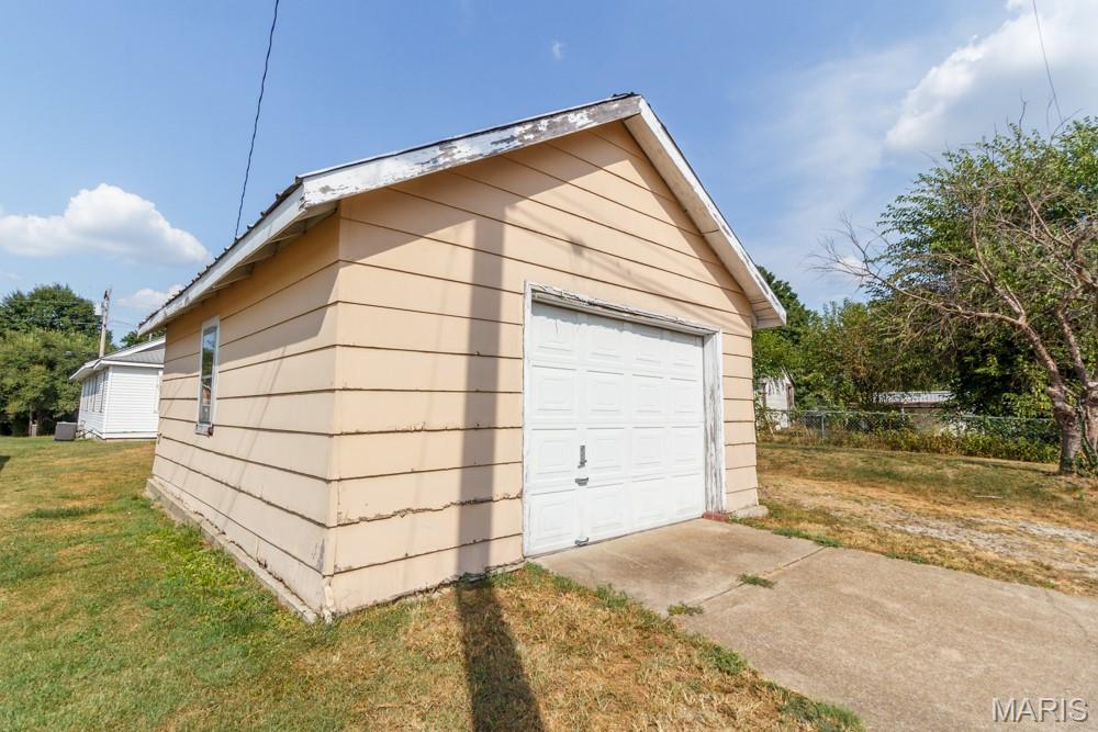 OAK HILL BLOCK - Commercial Sale