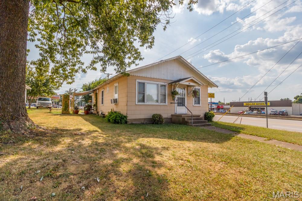 OAK HILL BLOCK - Commercial Sale