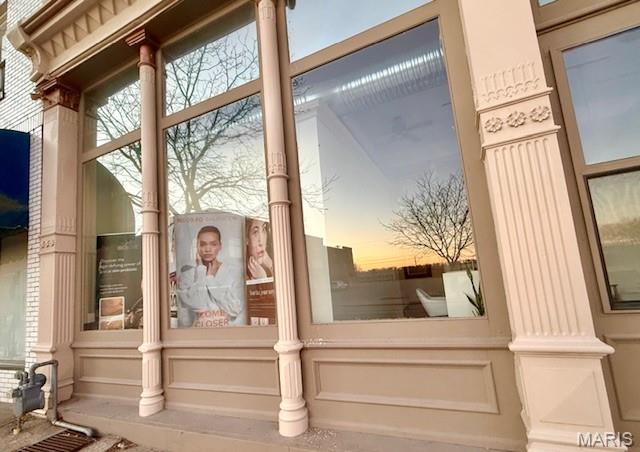 Old Town - Commercial Sale