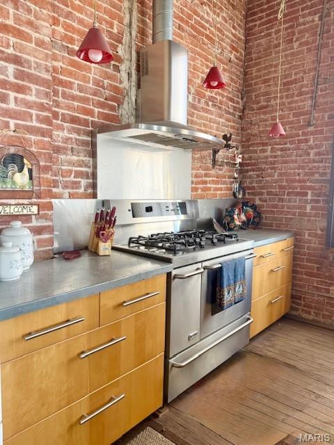 Old Town - Commercial Sale