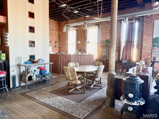 Old Town - Commercial Sale