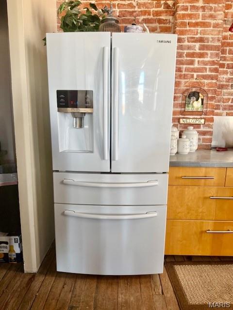 Old Town - Commercial Sale