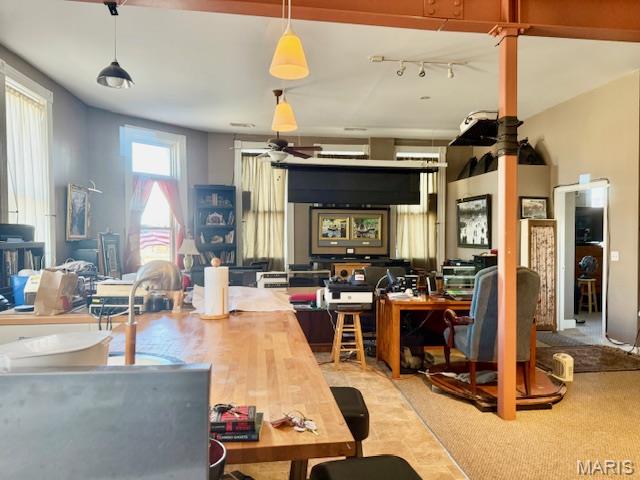 Old Town - Commercial Sale