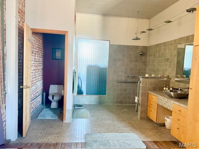 Old Town - Commercial Sale