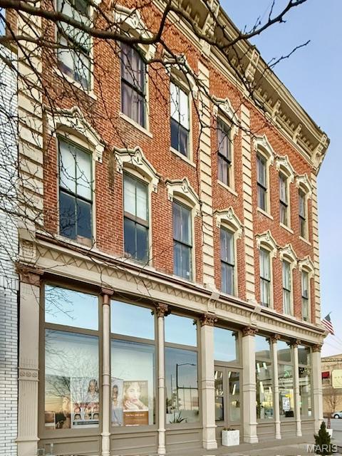 Old Town - Commercial Sale