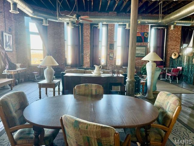 Old Town - Commercial Sale