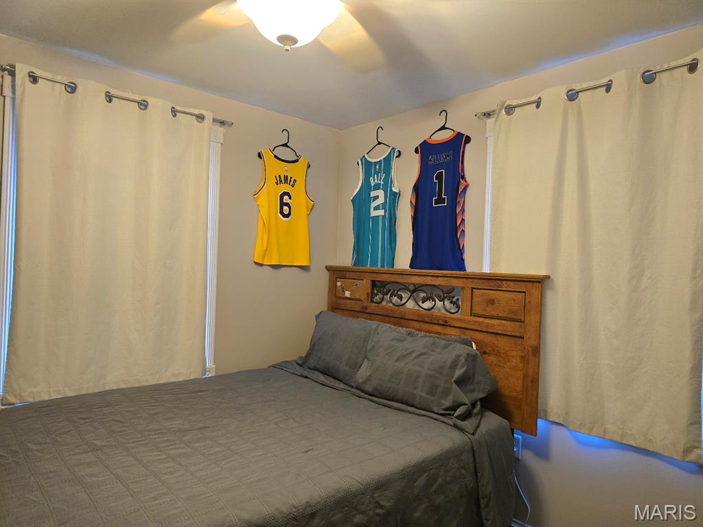 PT OF NE SE - Residential