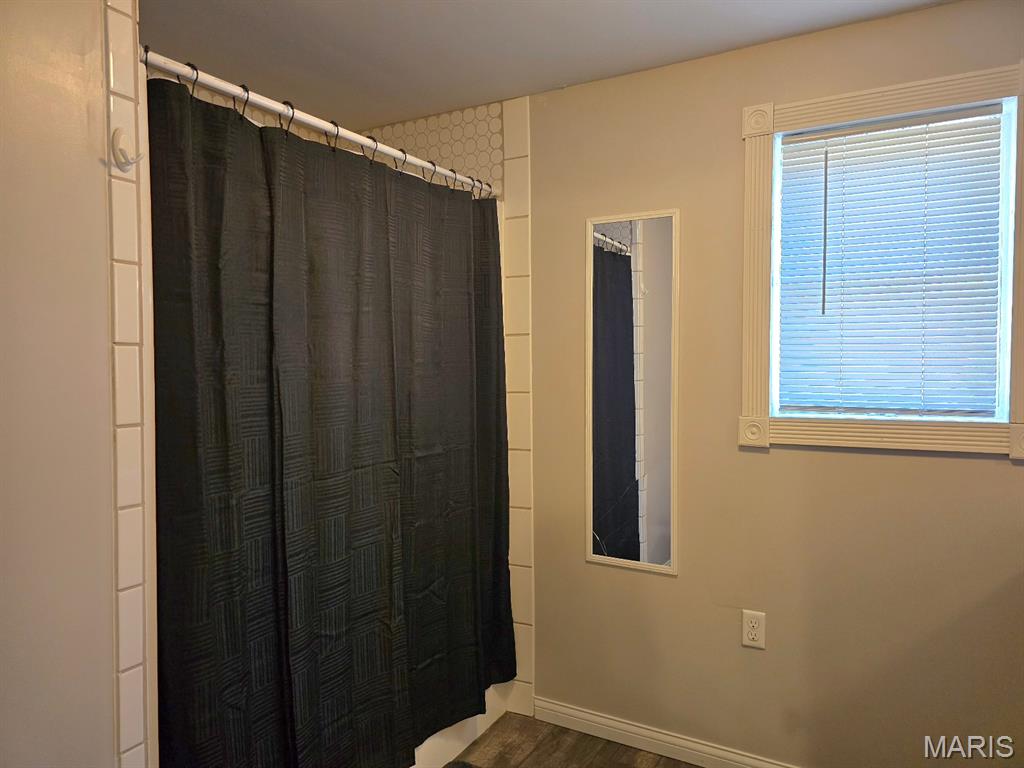 PT OF NE SE - Residential