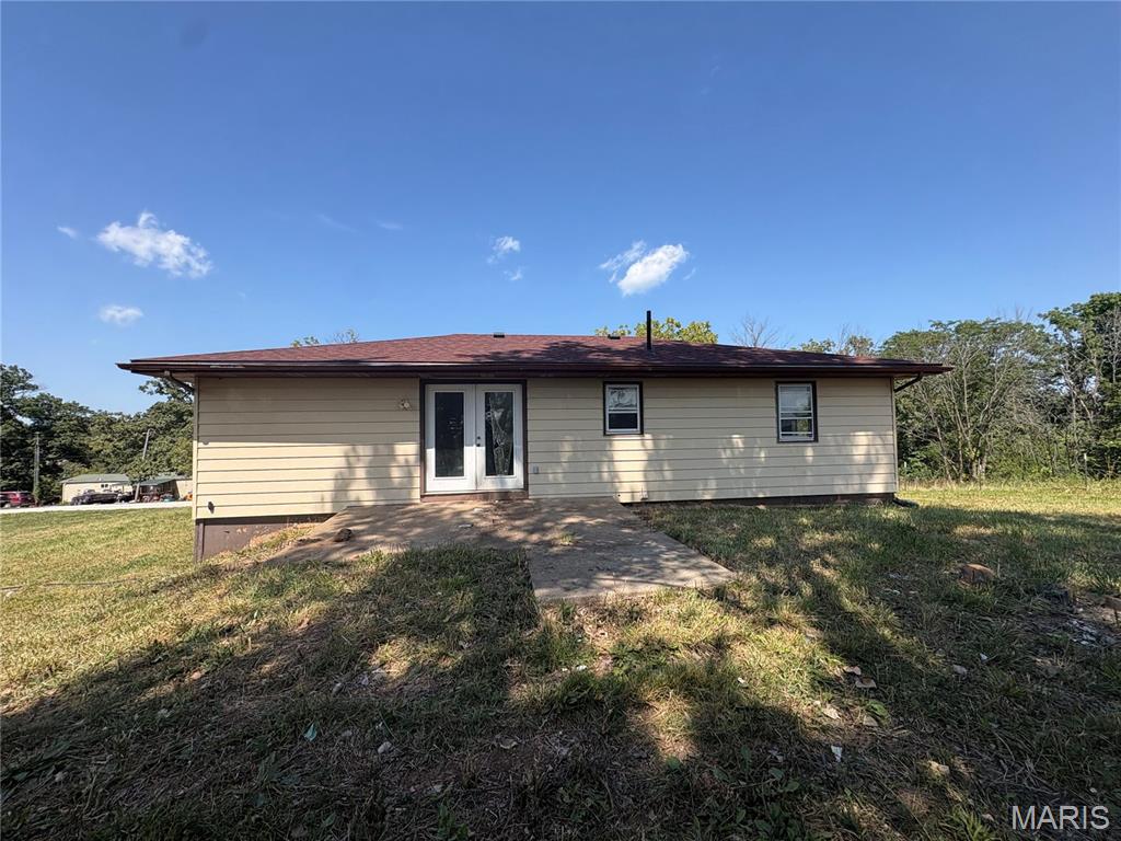 Photo of 1310 Private Road 1337, Moberly, MO 65270 (MLS # 26053325)