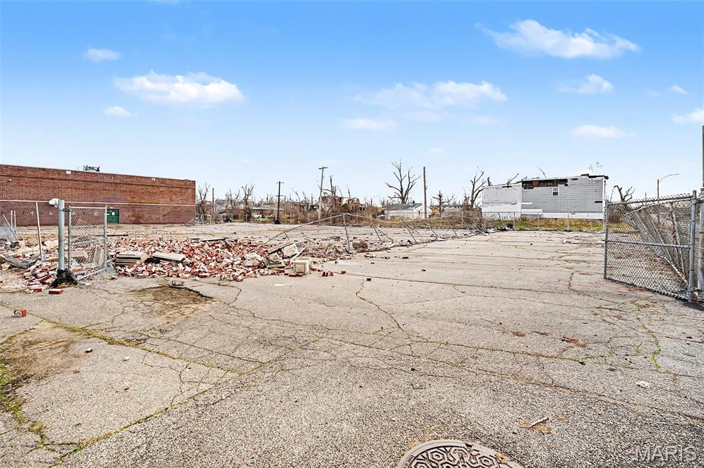 ote Brilliante - Commercial Sale