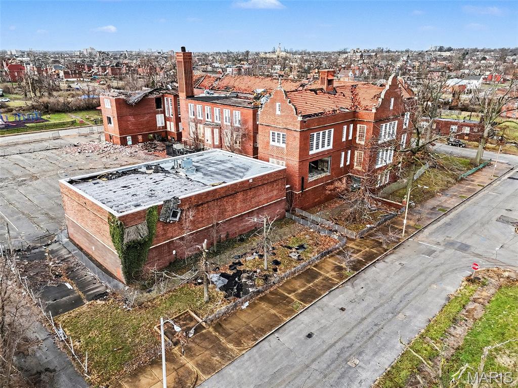 ote Brilliante - Commercial Sale