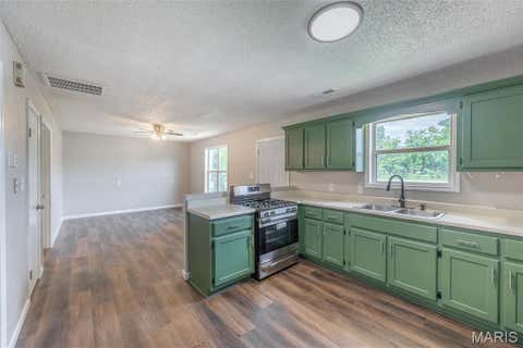 Tiny photo for 3254 Highway B, Poplar Bluff, MO 63901 (MLS # 26047232)