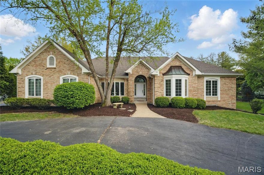 Welcome to this stunning, fully renovated 4 BR, 6 BA (4F/2H) Ranch-style home with over 5,000 sq ft of living space. Perfectly 
situated on a beautiful one-acre flat lot in the sought after Dunhill neighborhood, this home leaves nothing to be desired. 
Thoughtfully reimagined from top to bottom, this house blends timeless charm w/ modern elegance & convenience. The Chef's 
Kitchen boasts exquisite quartz countertops, gas stove, custom cabinets, & large center island. The luxurious Primary Suite 
features custom closet, lavish Ensuite w/walk-in shower, separate tub, & dual vanity. 3 additional spacious BR's, 2 w/ Ensuites, 
complete the main floor.  Spectacular LL features a full BA, sleeping area, rec room & gym. New roof, sump pump, 2 brand new 
water heaters, and so much more. It's exceptional! Additional Rooms: Mud Room