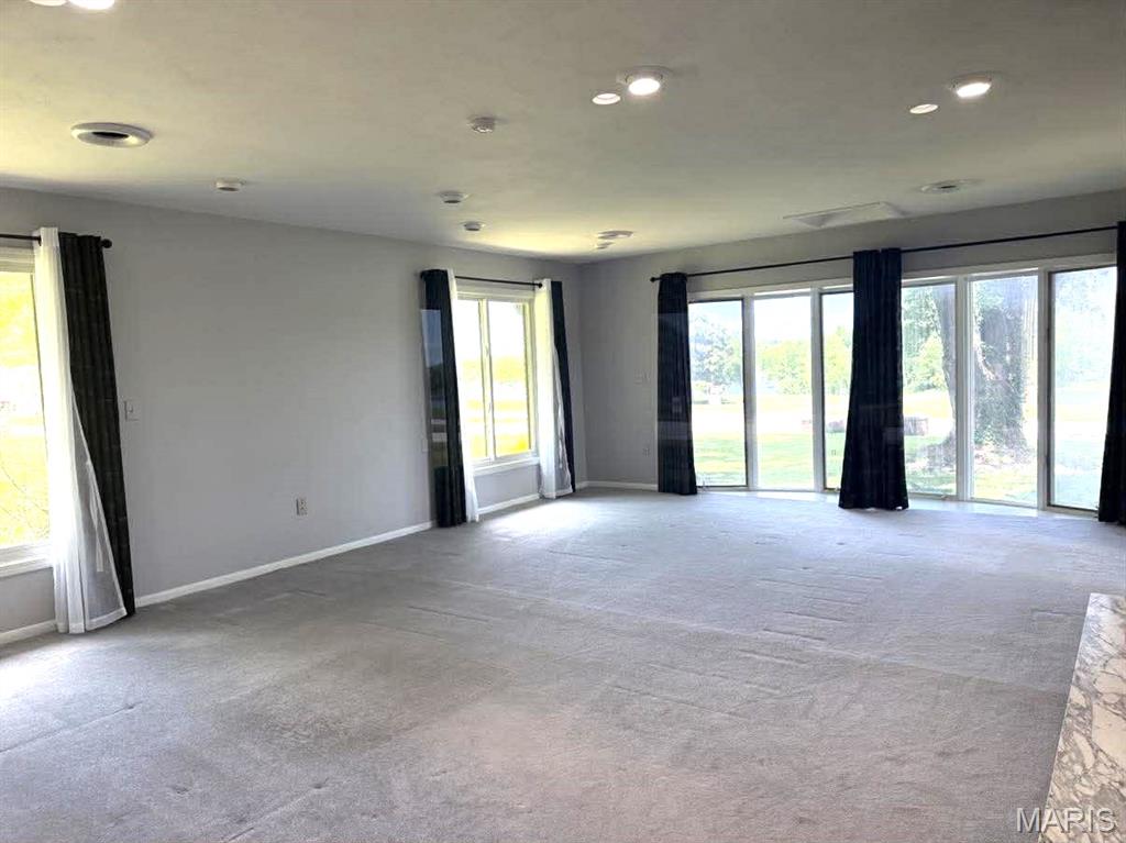 Lake Shore Estates - Residential
