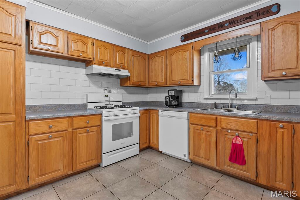 Clayton East Acres - Residential