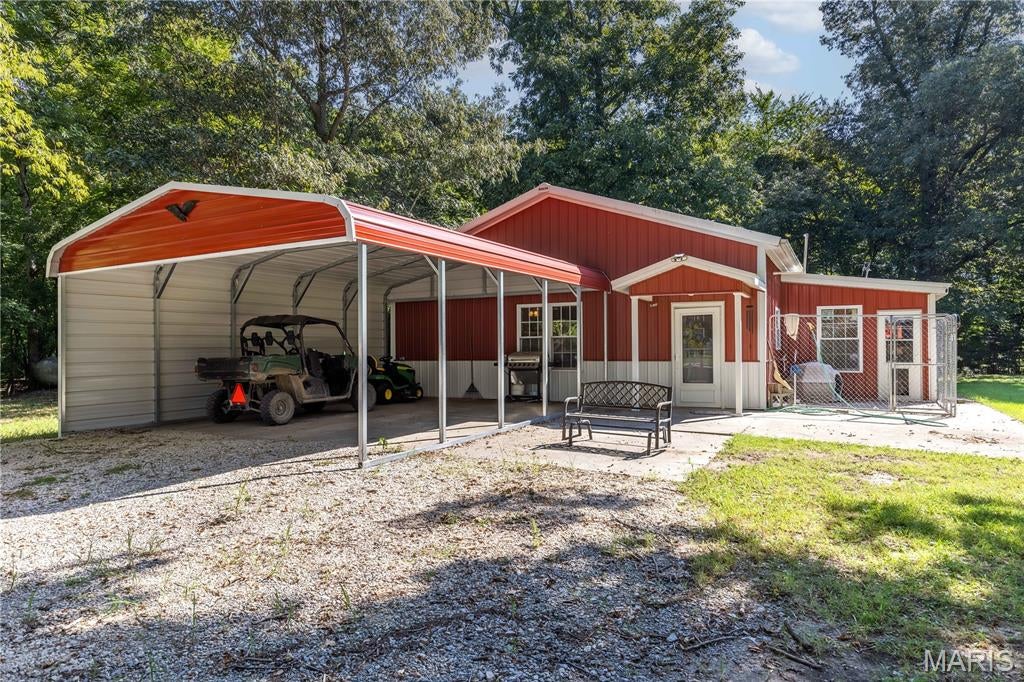 Photo of 343 E Apple LN LN, East Prairie, MO 63845 (MLS # 26056985)