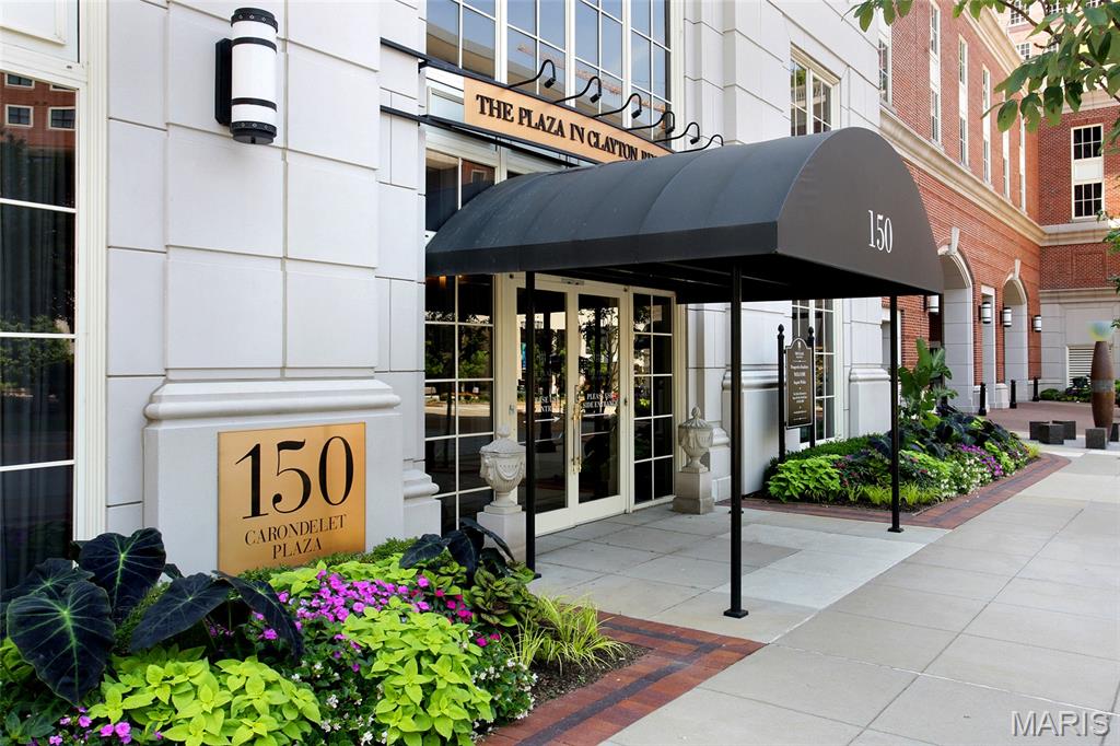 Plaza In Clayton A Condo The - Residential