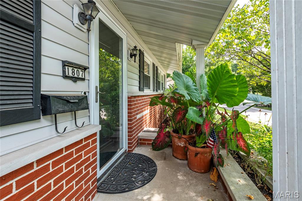 1807 Orchard Lane