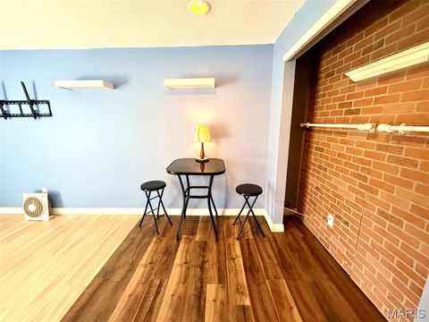 Tiny photo for 1159 Rue La Ville Walk #1159, Creve Coeur, MO 63141 (MLS # 26033563)