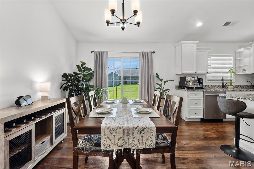 Williamsburg Place - Residential