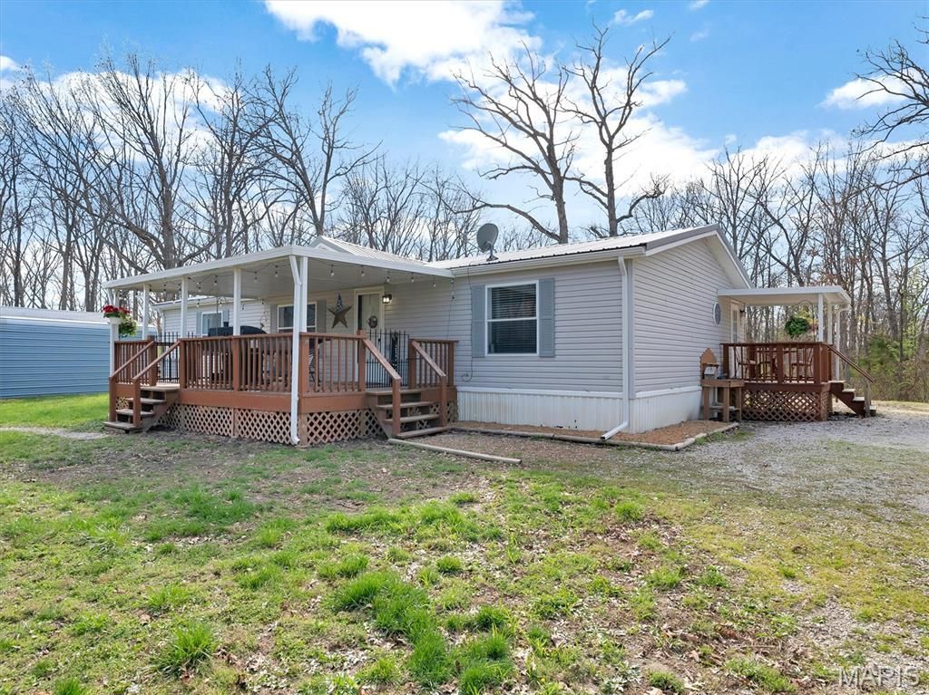 Photo of 177 Pinnacle Lake Road, New Florence, MO 63363 (MLS # 26020660)