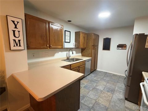 Tiny photo for 5510 Bourbeuse Common #3, Weldon Spring, MO 63304 (MLS # 26018344)
