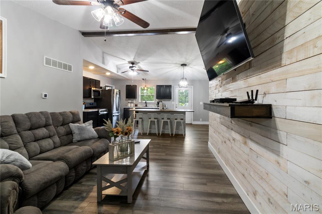 2237 Henson Farm Road