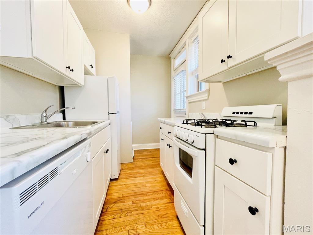 4103 Hartford Street