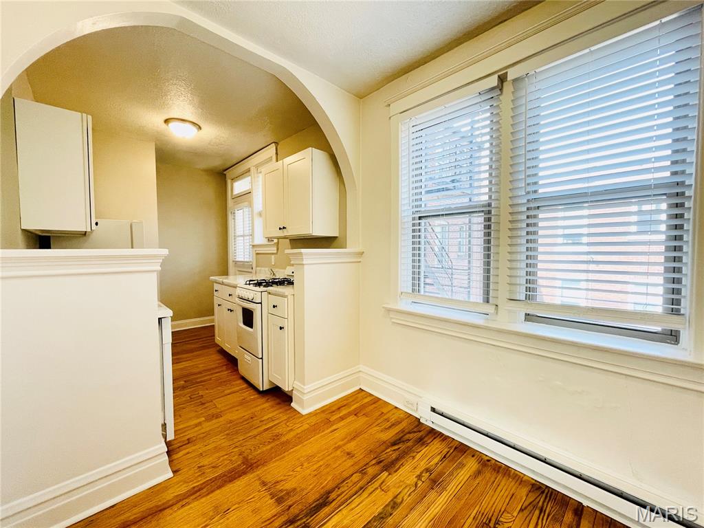 4103 Hartford Street