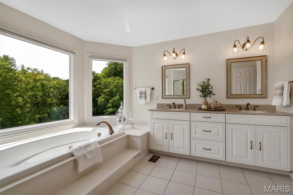 Pine Creek - Residential