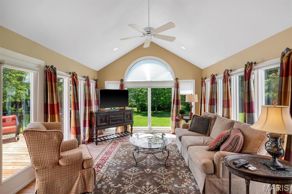 Pine Creek - Residential