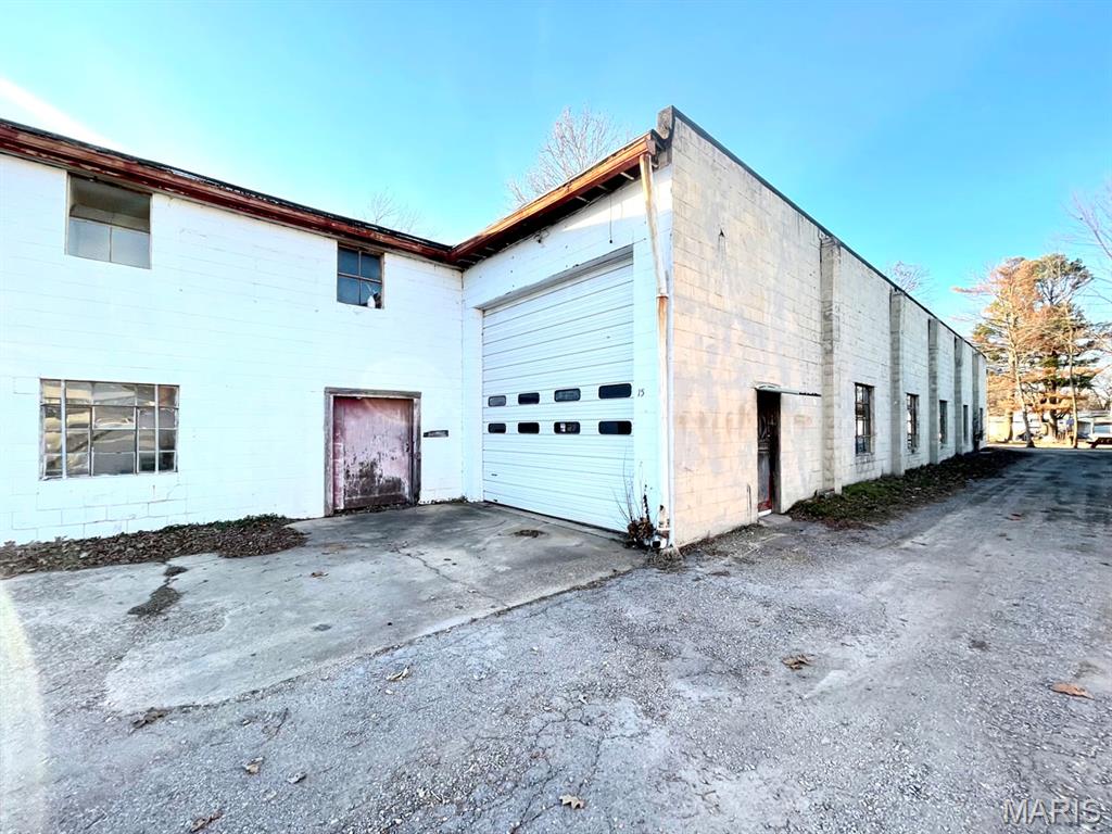 n/a - Commercial Sale