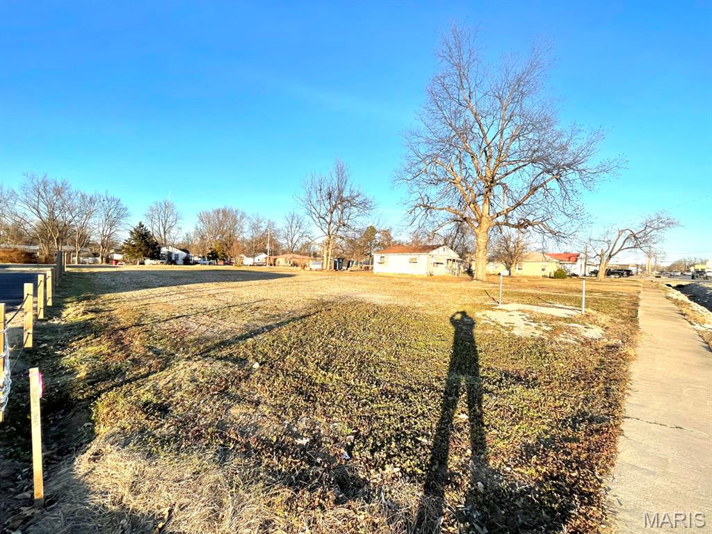 n/a - Commercial Sale