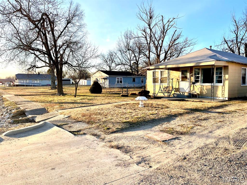 n/a - Commercial Sale