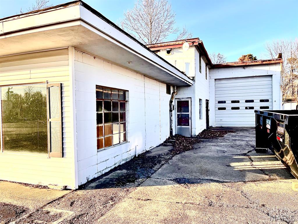 n/a - Commercial Sale