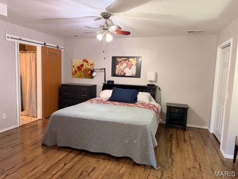 Tiny photo for 2810 East Old Oak Road, Poplar Bluff, MO 63901 (MLS # 26030964)