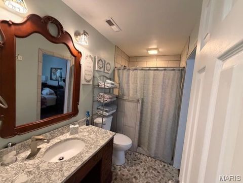 Tiny photo for 2810 East Old Oak Road, Poplar Bluff, MO 63901 (MLS # 26030964)