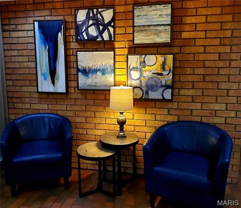 Tiny photo for 950 E. Rue De La Banque, Creve Coeur, MO 63141 (MLS # 26046156)