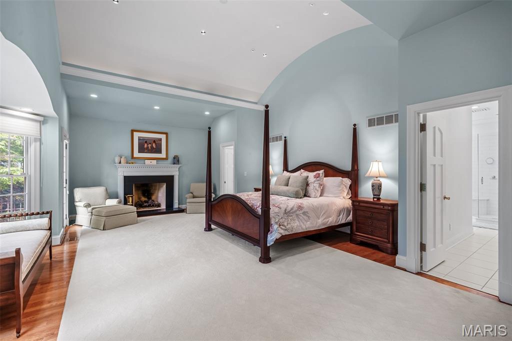 Barrington Place 2 - Residential