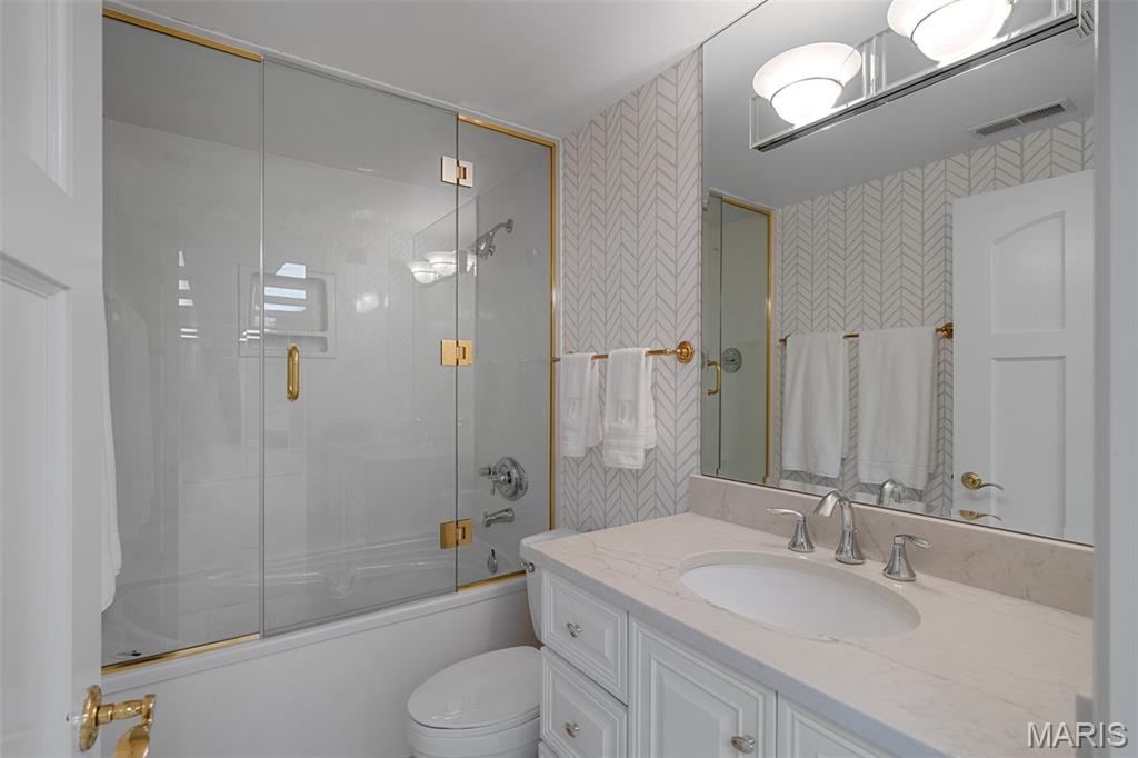 Barrington Place 2 - Residential