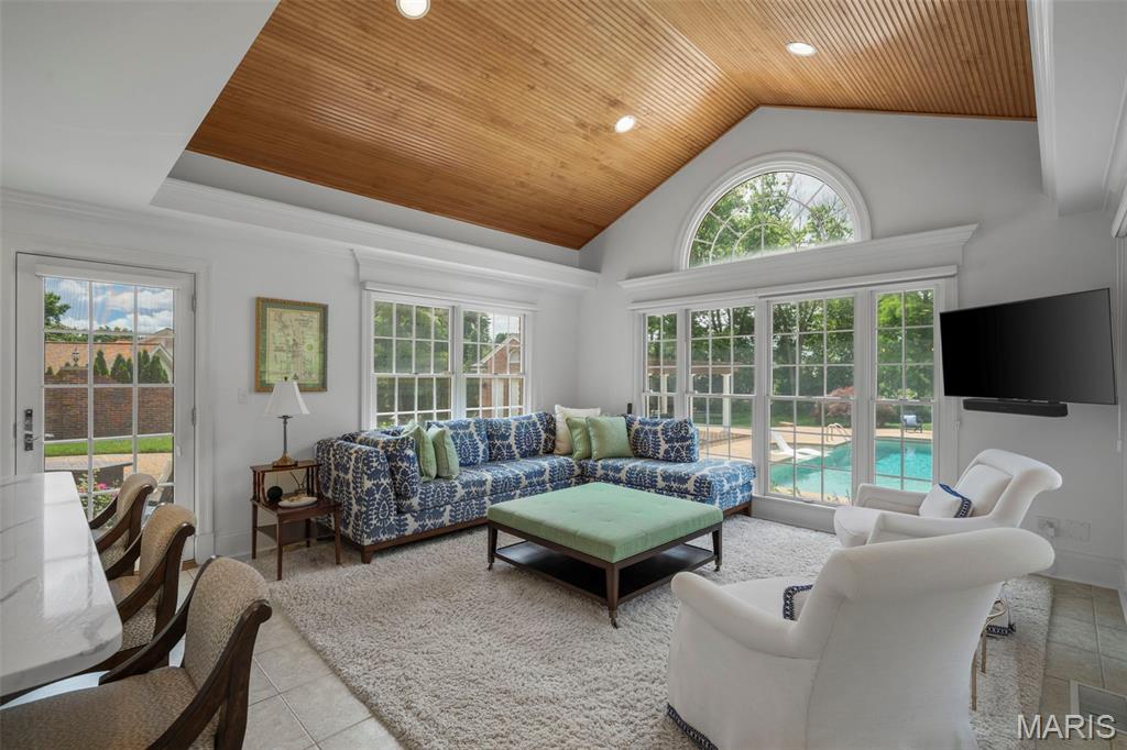 Barrington Place 2 - Residential